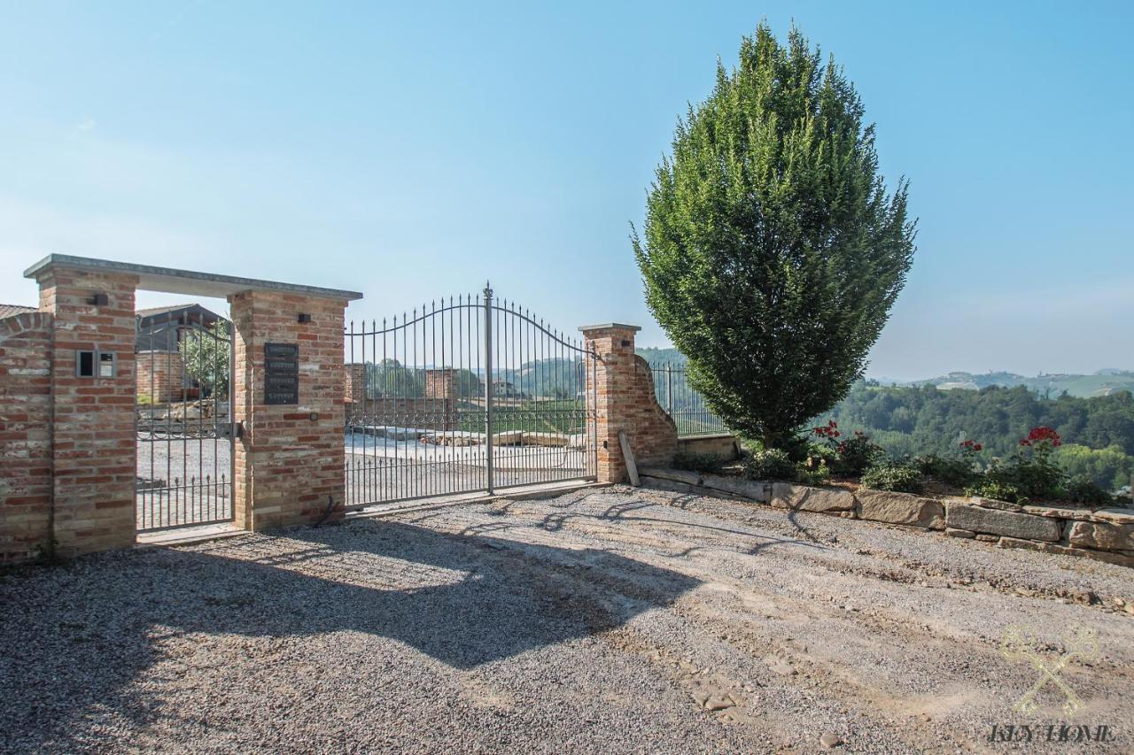 Apartamento Sunny House Diano dʼAlba Exterior foto
