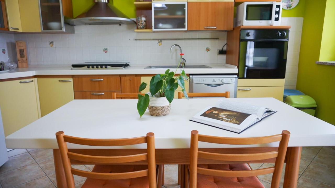 Apartamento Sunny House Diano dʼAlba Exterior foto